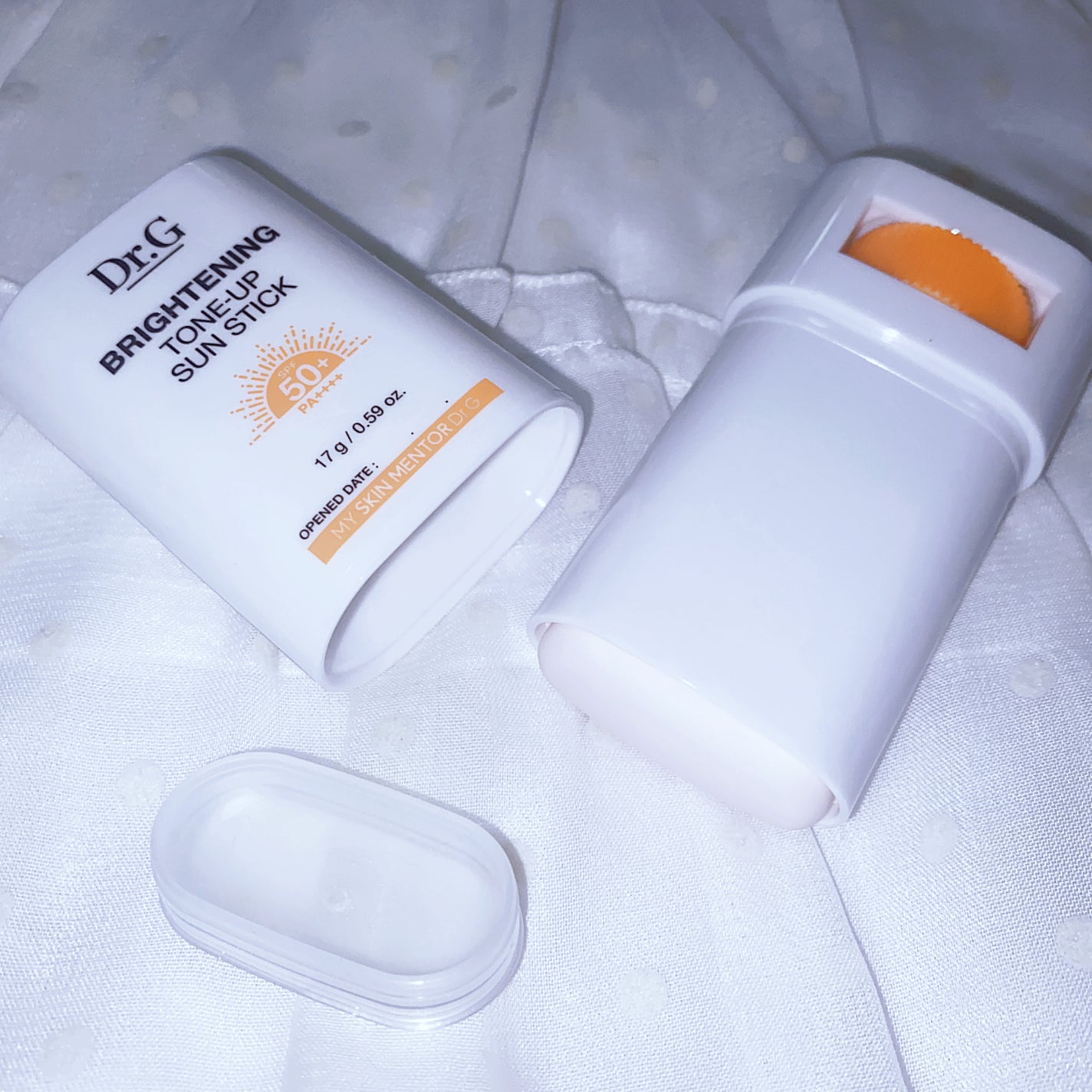 ブライトニングアップサンスティック SPF50+ PA++++/Dr.G/日焼け止めスティックを使ったクチコミ(2枚目)