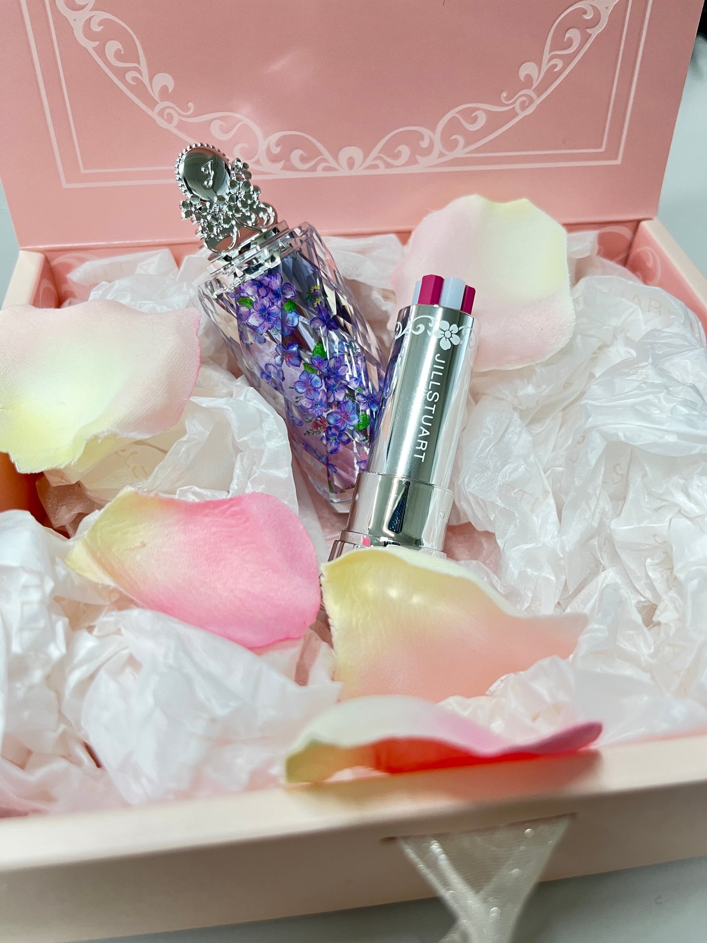 ジルスチュアート ブルーム リップ キャンディ/JILL STUART/口紅を使ったクチコミ(3枚目)