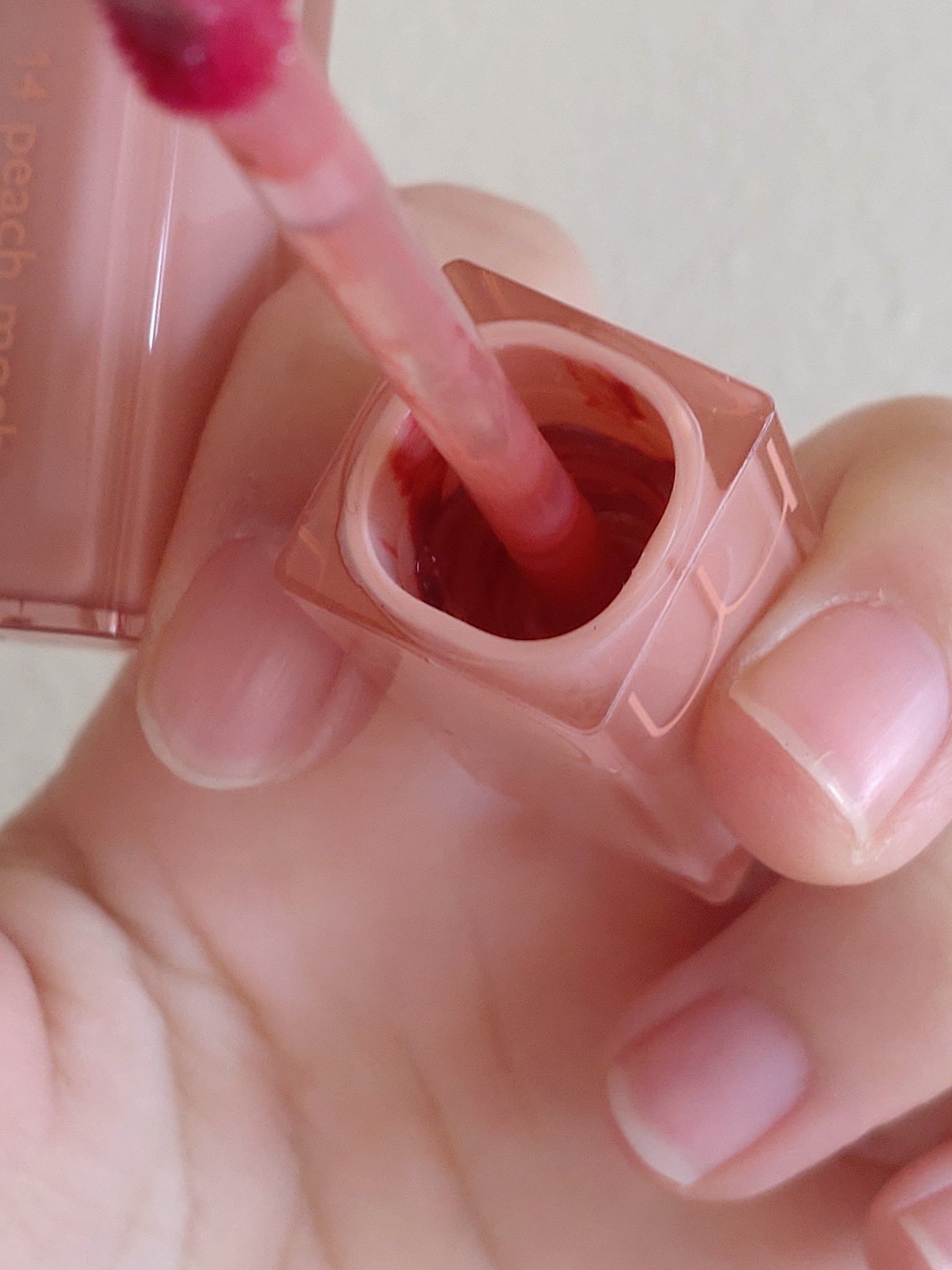 デュイフルウォーターティント 14 ピーチモカ(日本限定)/rom&nd/リップティントを使ったクチコミ（3枚目）