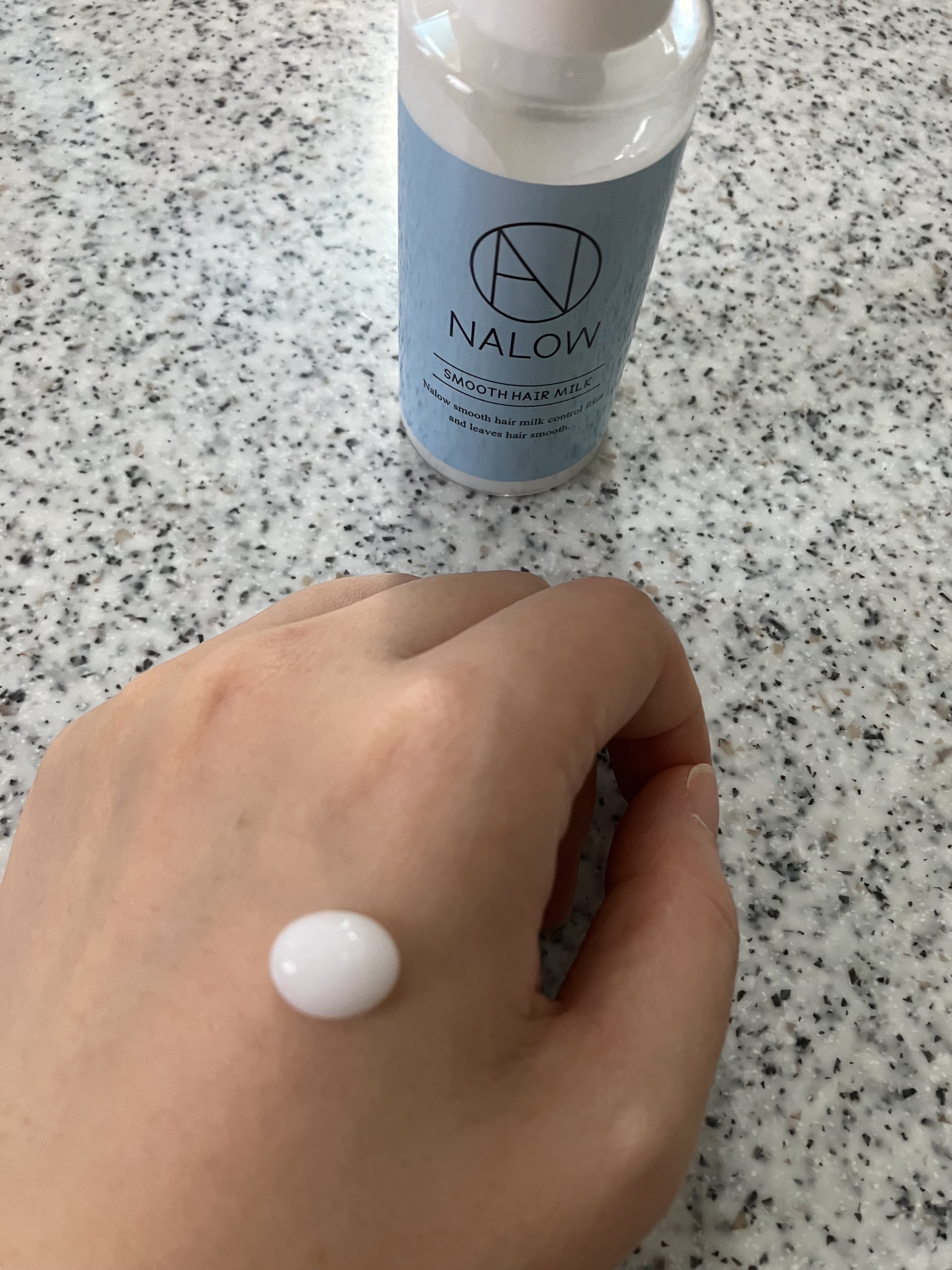 ナロウスムースヘアミルク/NALOW/ヘアミルクを使ったクチコミ（2枚目）