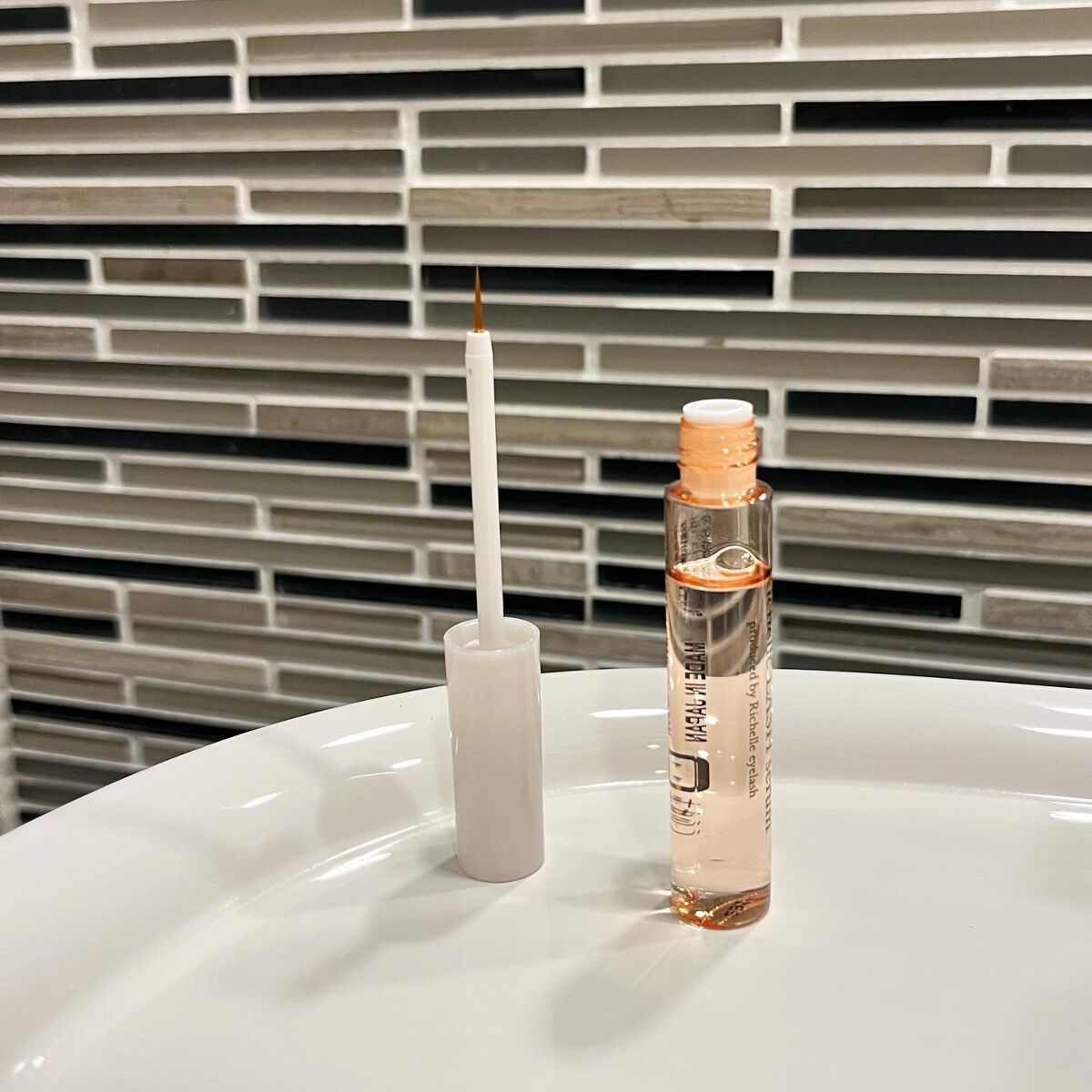 リシェルラッシュセラム/Richelle LASH serum/まつげ美容液を使ったクチコミ（2枚目）