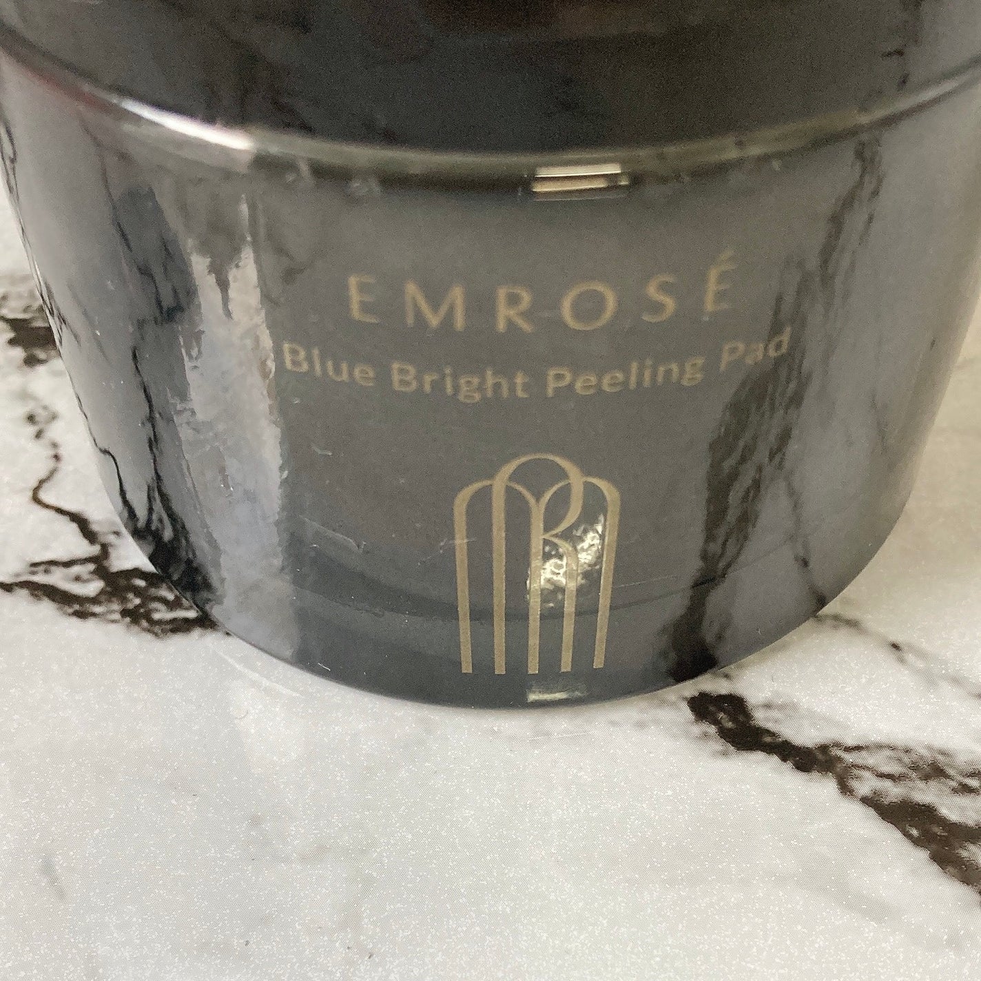 ブルーブライトピーリングパッド/EMROSÉ/トナーパッドを使ったクチコミ(1枚目)