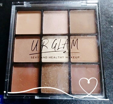 UR GLAM　BLOOMING EYE COLOR PALETTE/U R GLAM/アイシャドウパレットを使ったクチコミ（3枚目）