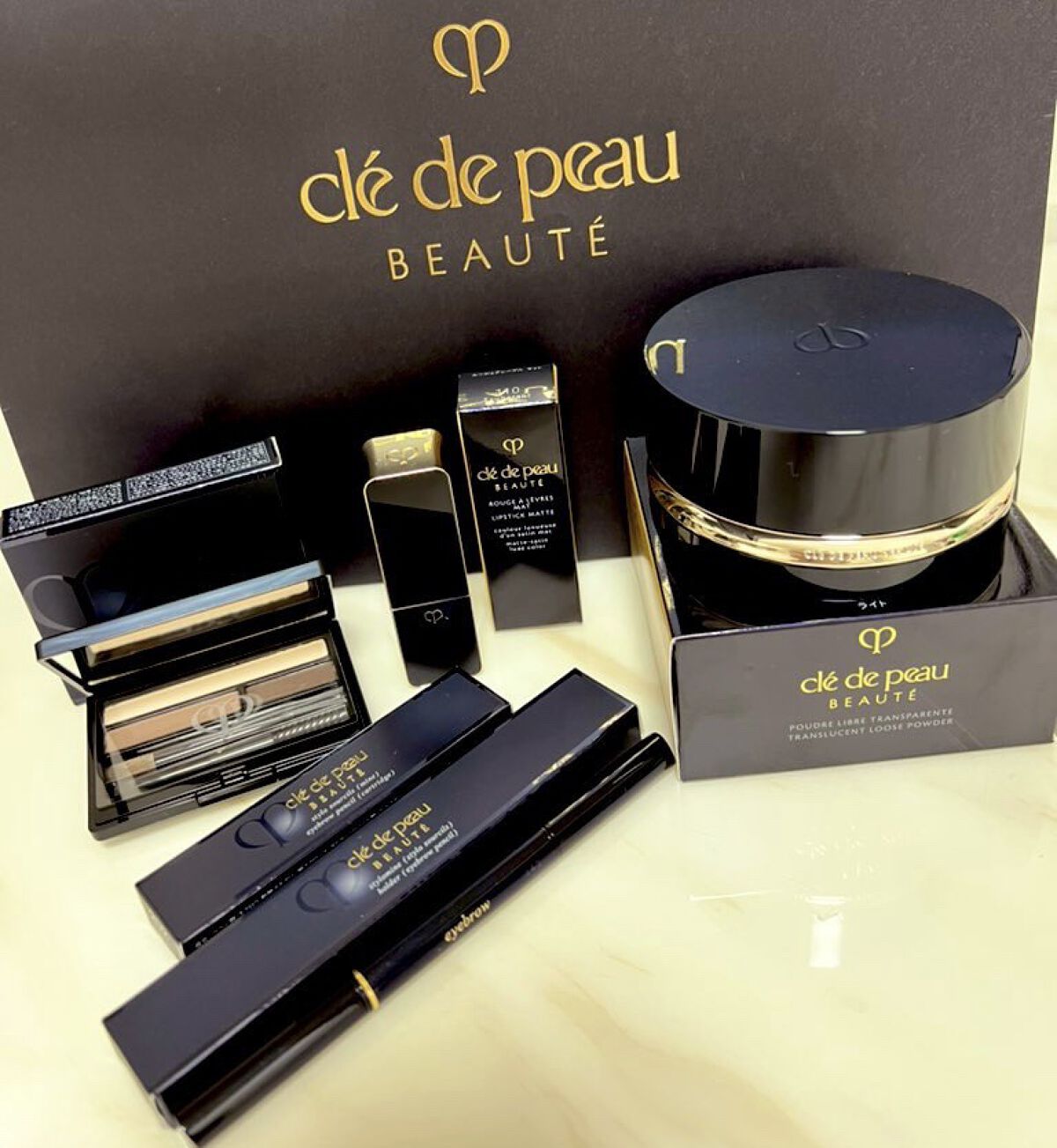 ルージュアレーブル マット 110 Exuberant/クレ・ド・ポー ボーテ/口紅を使ったクチコミ（1枚目）