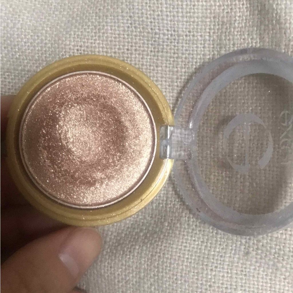 シャイニーシャドウ N/excel/単色アイシャドウを使ったクチコミ(1枚目)