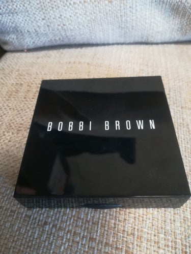 BOBBI BROWN シマーブリックのクチコミ「皆様、こんにちは！

こちら、

ボビーブラウン シマーブリック アイシャドウ フェイスパウダ.....」（1枚目）