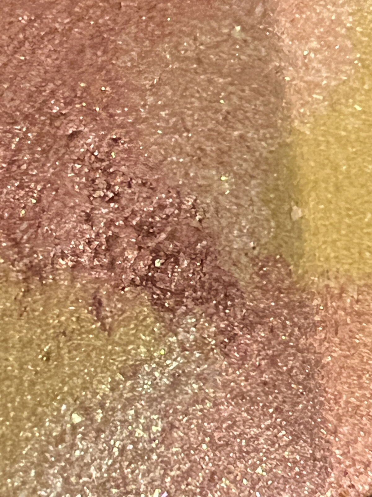 KATE 魂コレクション レアマーブルカラー EX-1 レッドブラウン × イエローグリーン系カラー/KATE/アイシャドウパレットを使ったクチコミ（3枚目）