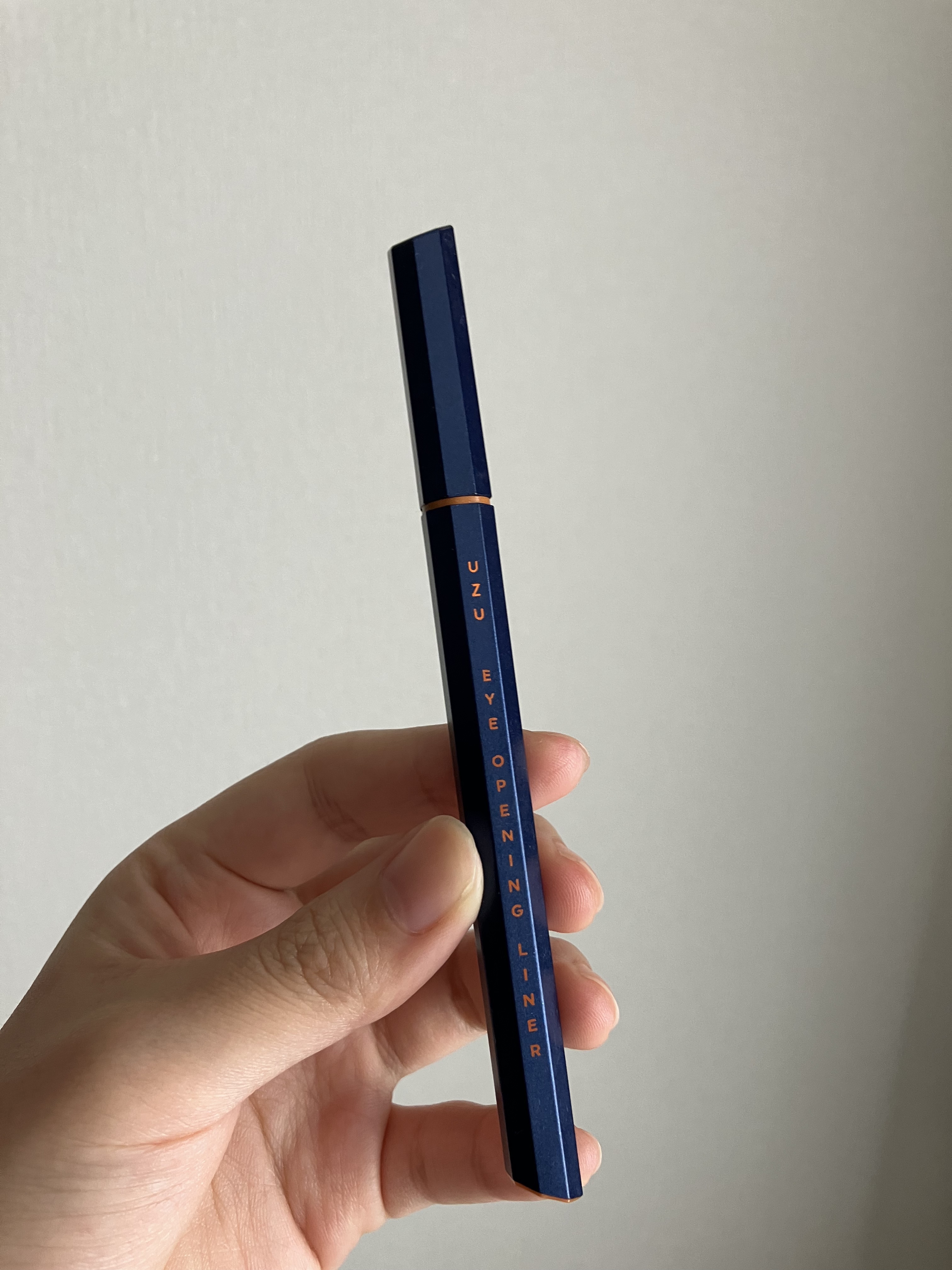EYE OPENING LINER/UZU BY FLOWFUSHI/リキッドアイライナーを使ったクチコミ（1枚目）
