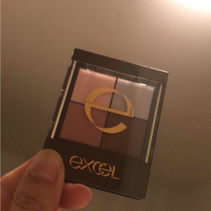 リアルクローズシャドウ/excel/アイシャドウパレットを使ったクチコミ(1枚目)