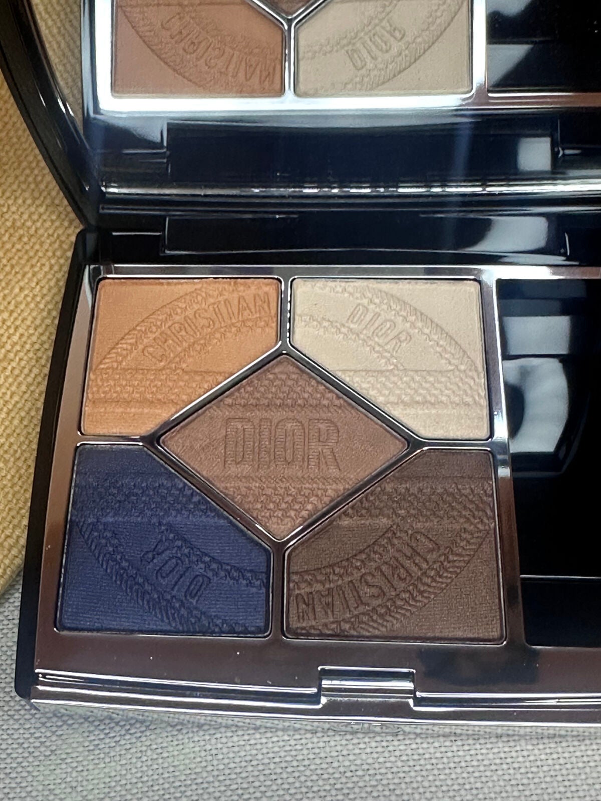【旧】サンク クルール クチュール/Dior/アイシャドウパレットを使ったクチコミ(3枚目)