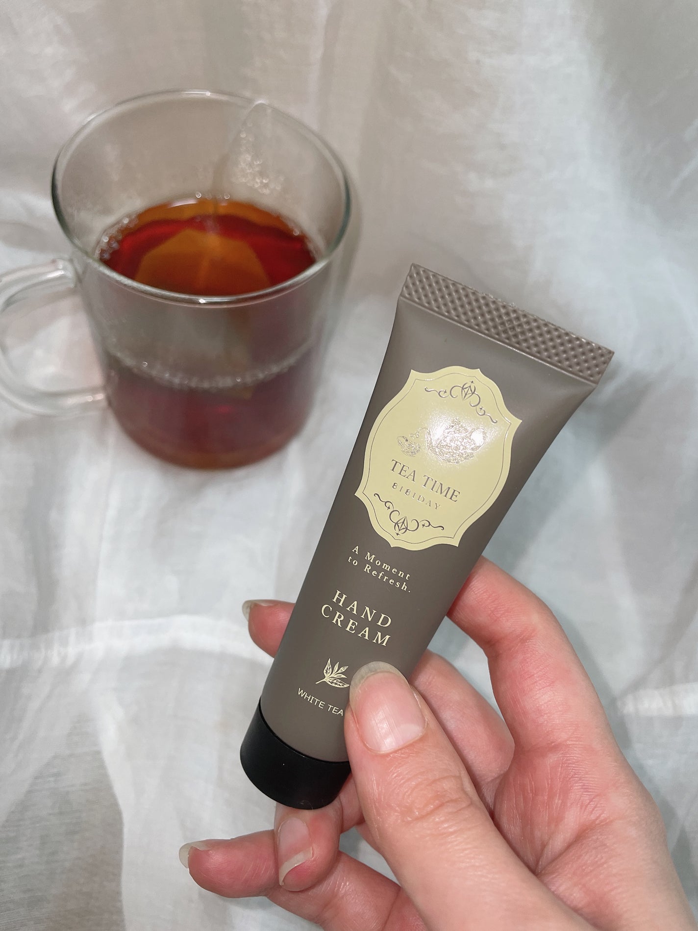 ティータイム ハンドクリーム ホワイトティーの香り/BIBIDAY/ハンドクリームを使ったクチコミ(4枚目)