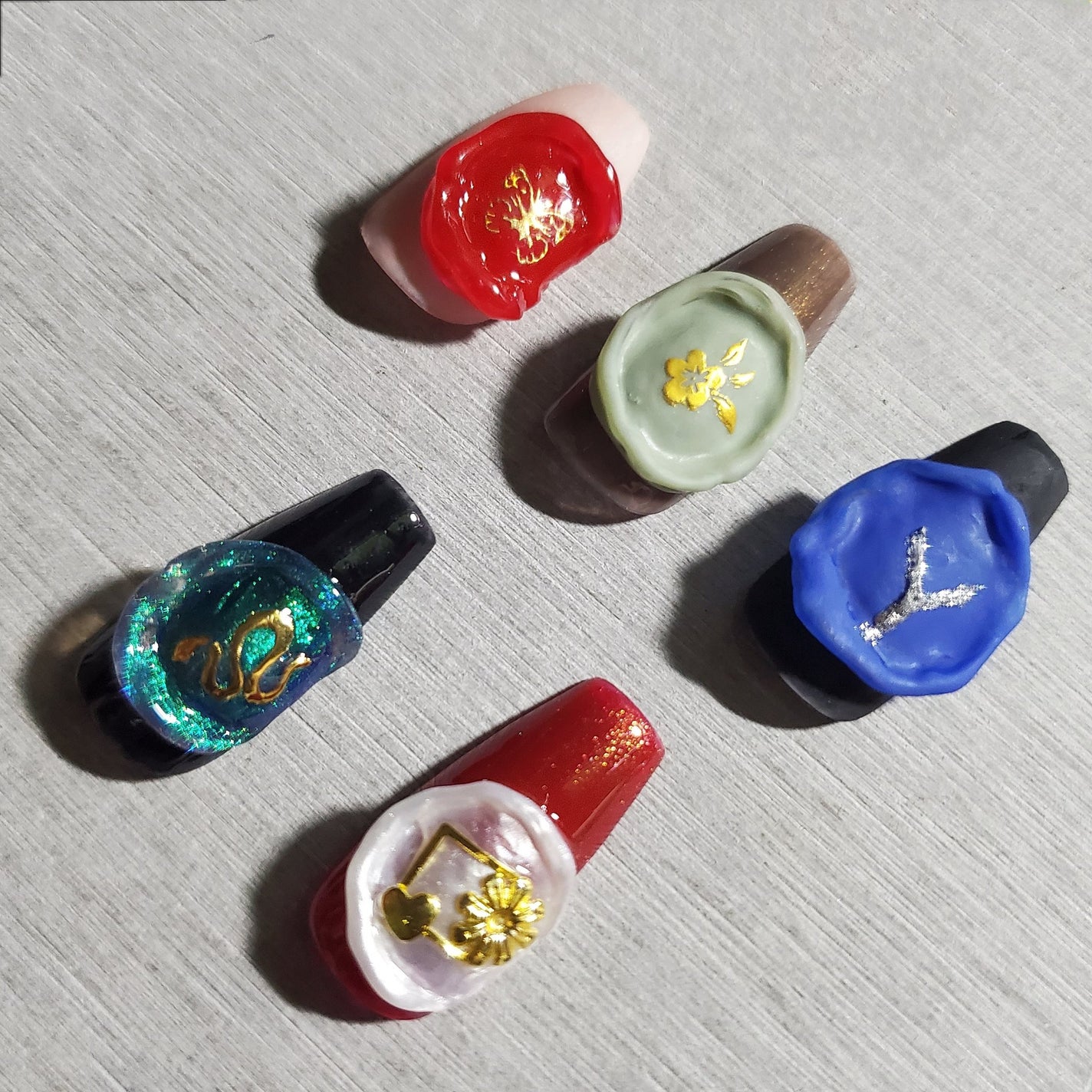 ジェルネイル(ライト対応)/セリア/ジェルネイルを使ったクチコミ(3枚目)