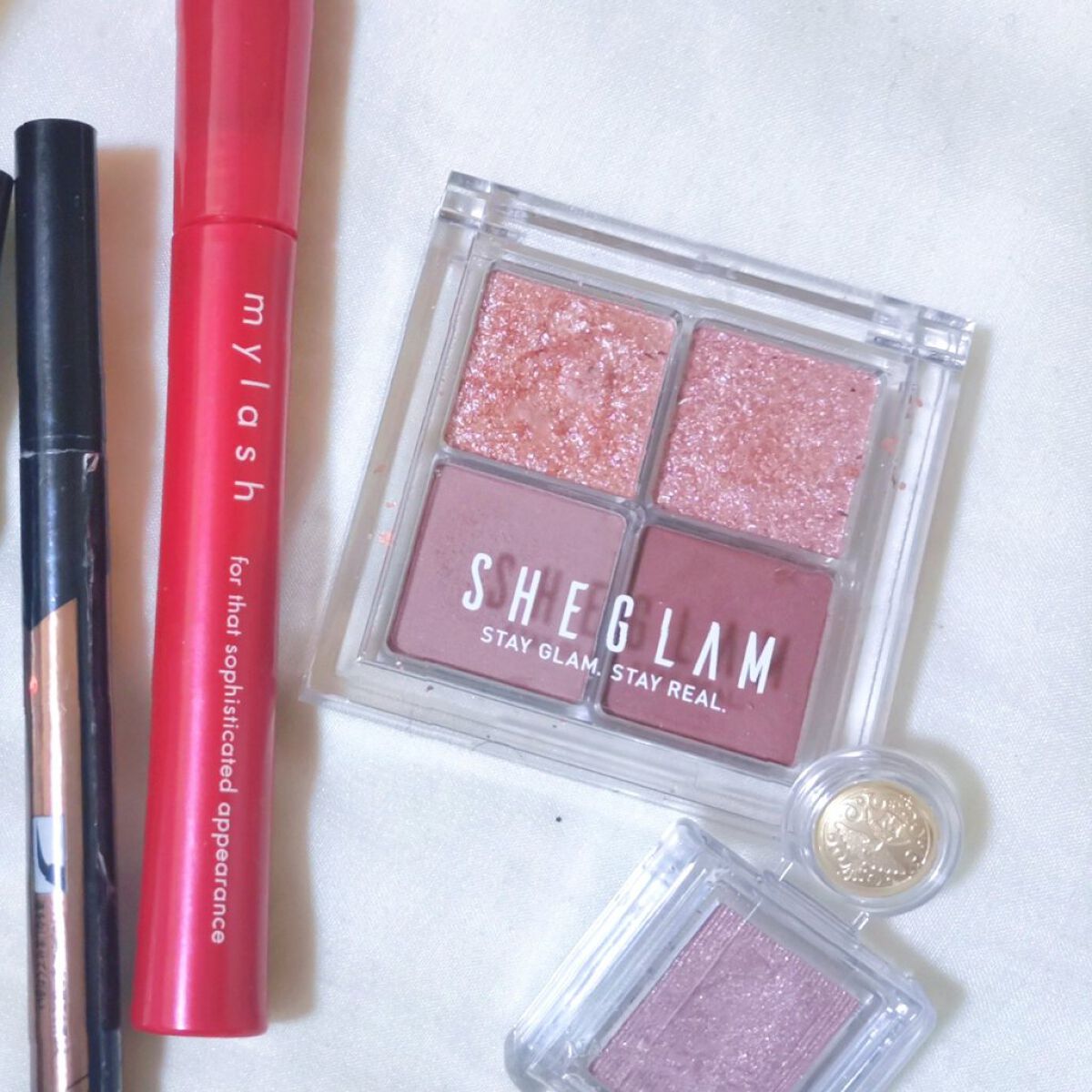 Cosmic Crystal 4色アイシャドウパレット/SHEGLAM/アイシャドウパレットを使ったクチコミ（3枚目）