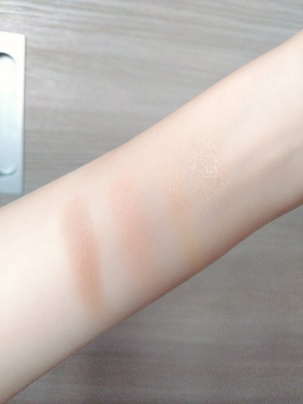 ベージュトーンアイシャドウ/CEZANNE/アイシャドウパレットを使ったクチコミ(2枚目)