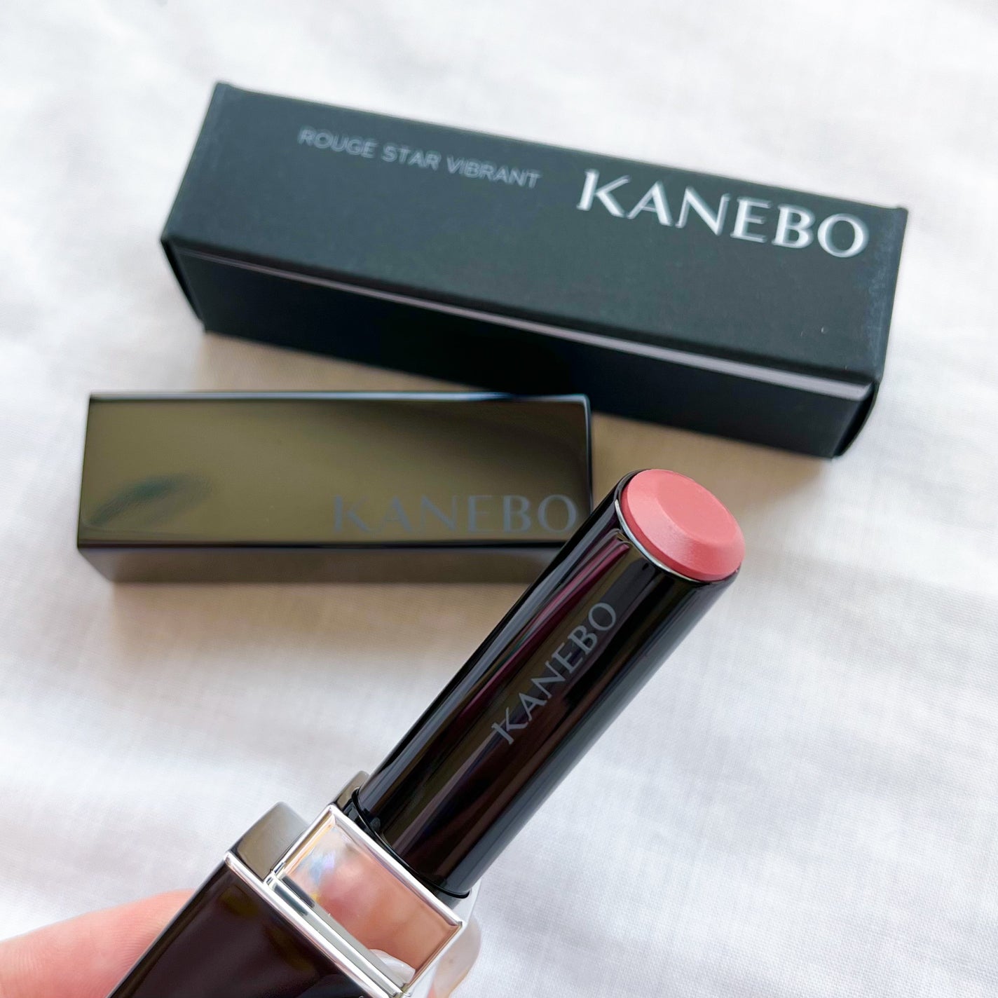 ルージュスターヴァイブラント/KANEBO/口紅を使ったクチコミ(1枚目)