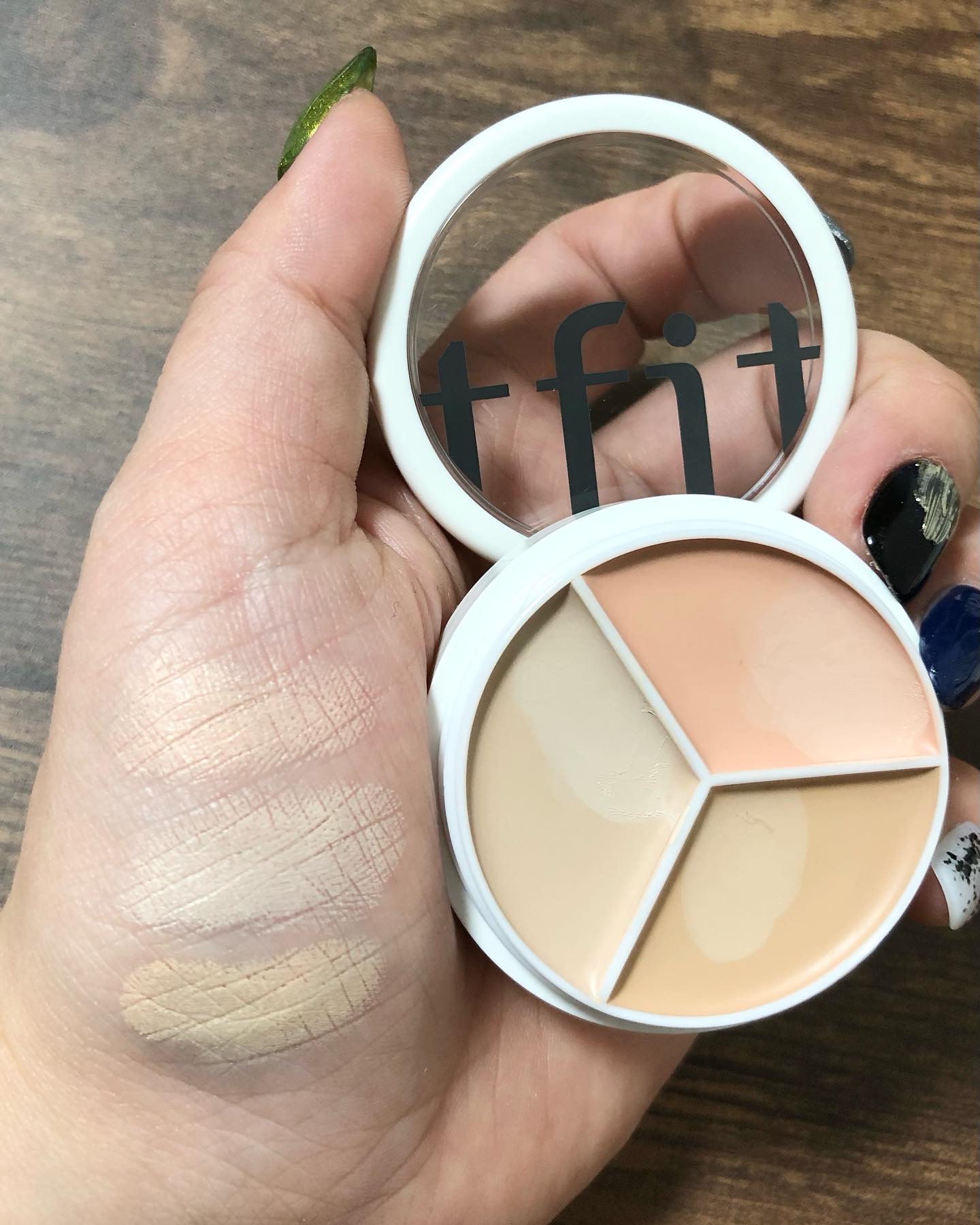 カバーアッププロコンシーラー/TFIT/パレットコンシーラーを使ったクチコミ（3枚目）