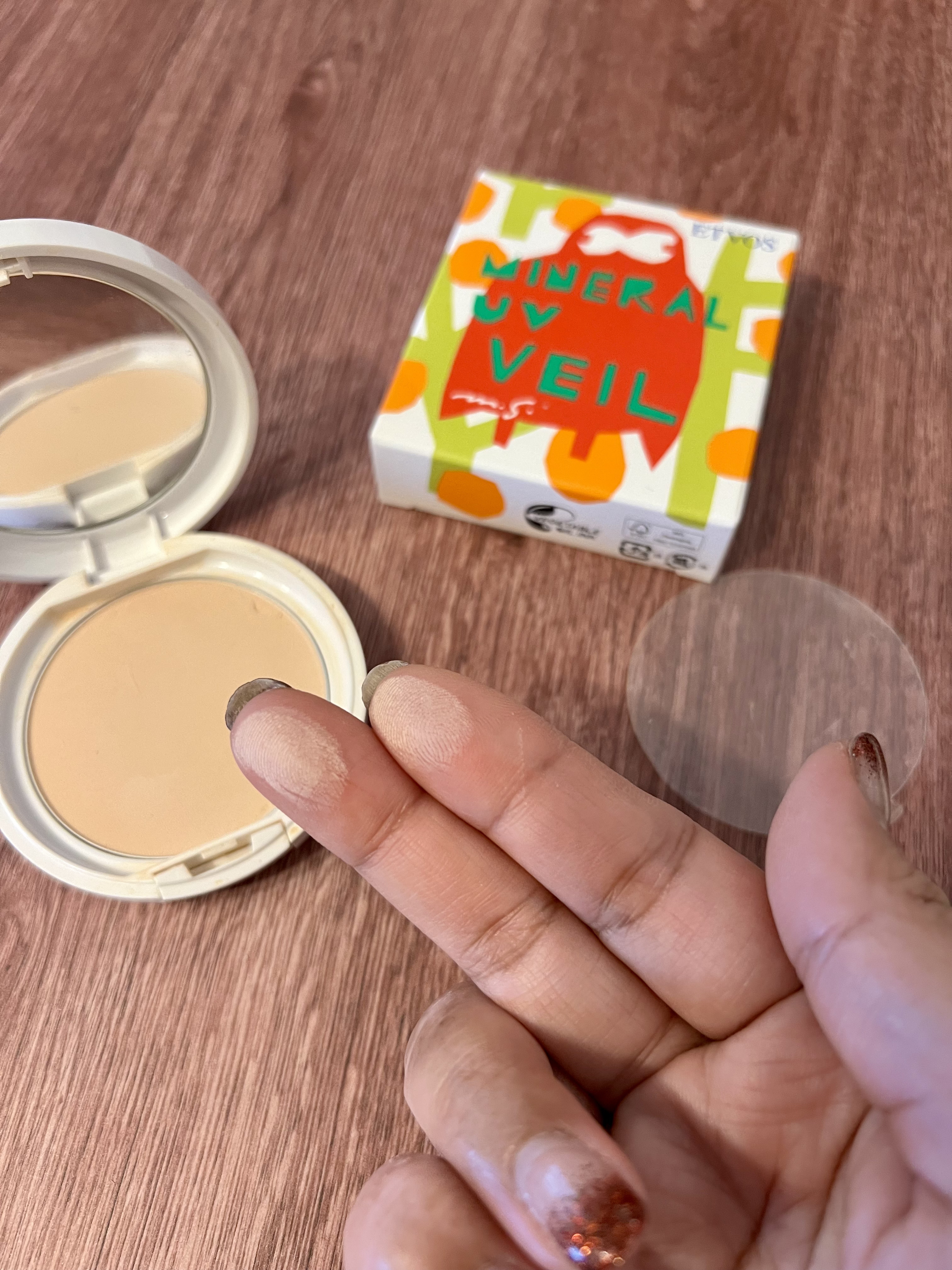 エトヴォス ミネラルUVベールのクチコミ「2022年に購入して、
あまりの最高っぷりにもう100個買いたい！！！


…と思っていたのだ.....」（2枚目）