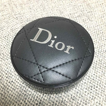 【旧】ディオールスキン フォーエヴァー クッション/Dior/クッションファンデーションを使ったクチコミ（1枚目）