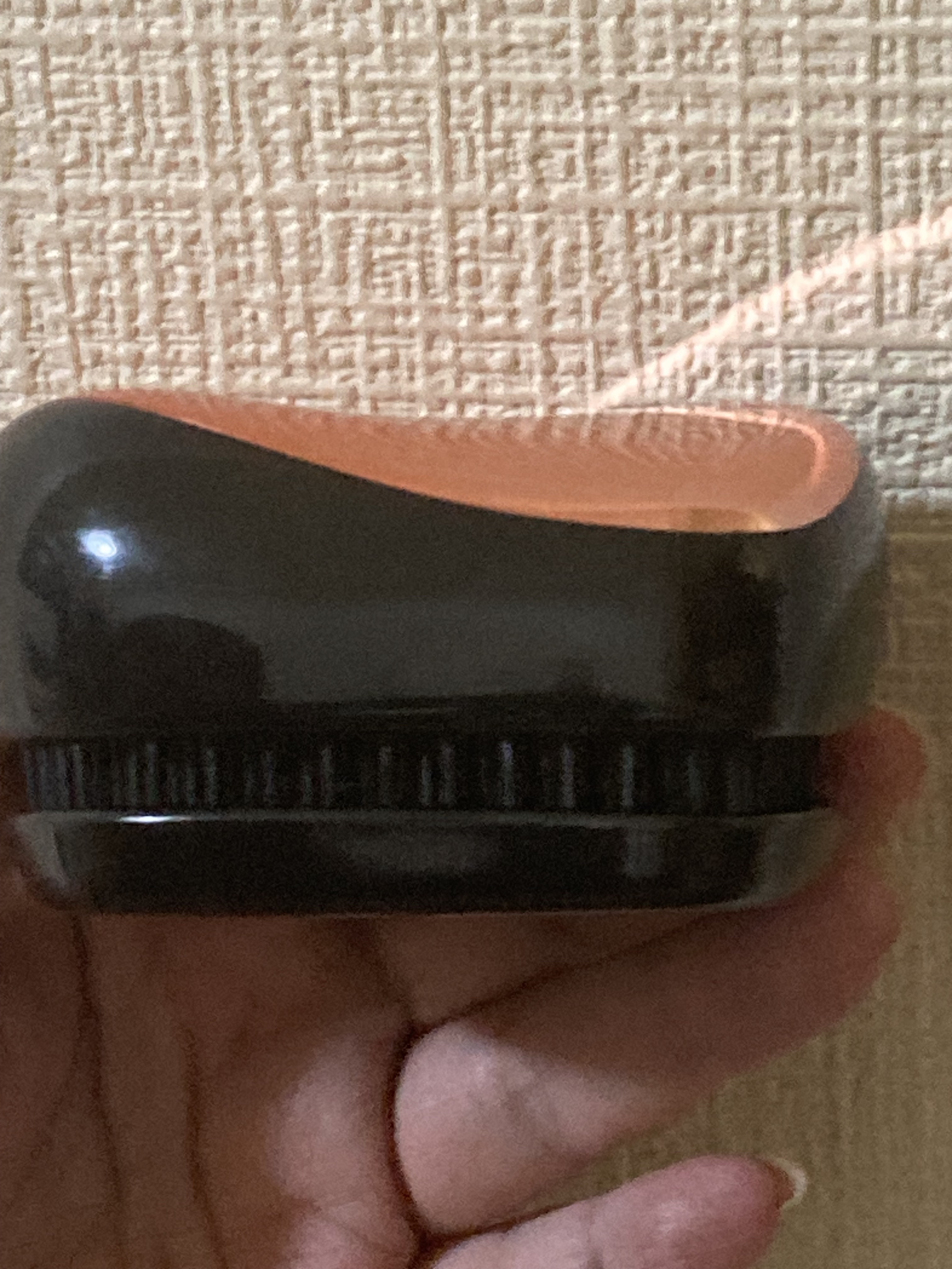 コンパクトスタイラー ローズゴールド/TANGLE TEEZER/ヘアブラシを使ったクチコミ（2枚目）