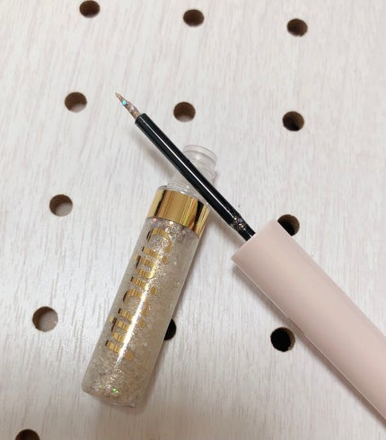 グリッターイルミネーションライナー/CipiCipi/リキッドアイライナーを使ったクチコミ(5枚目)