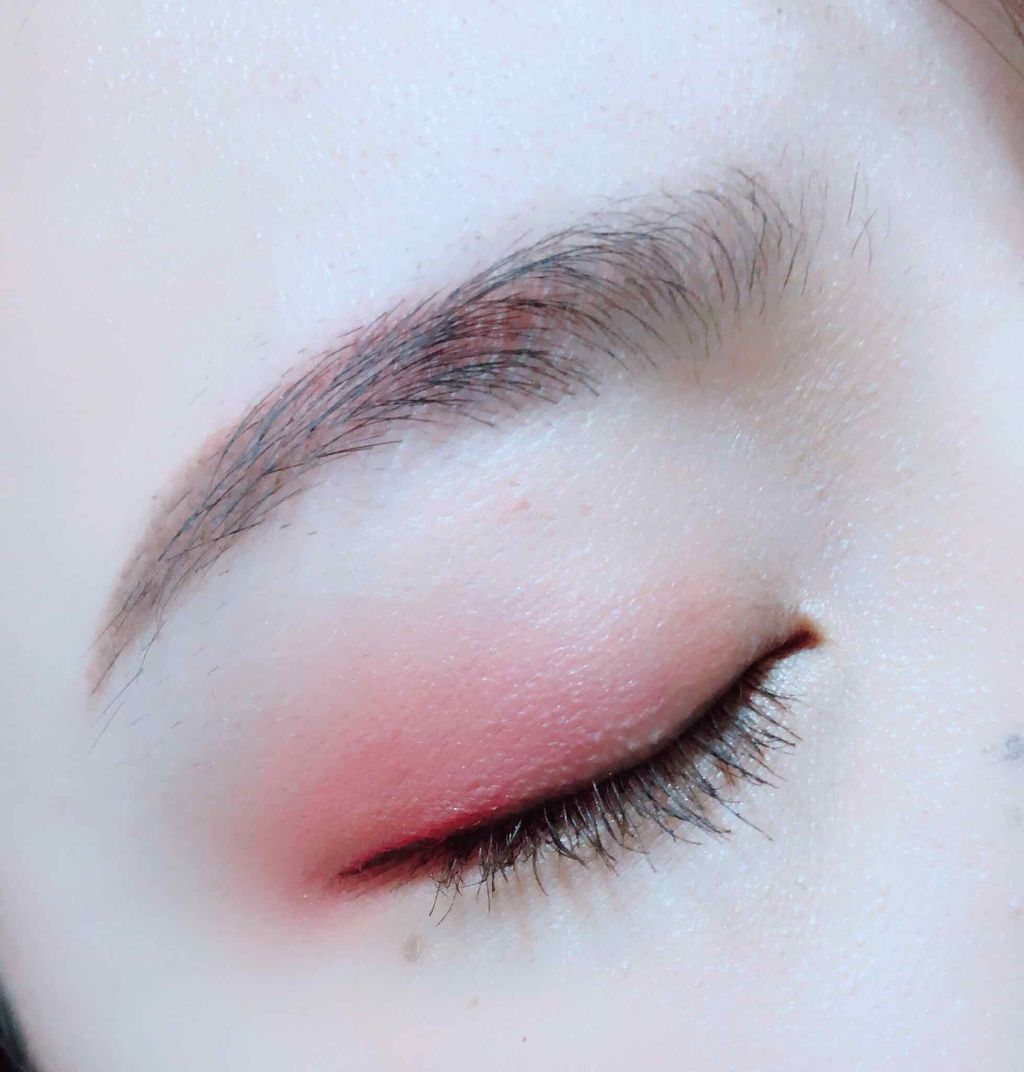 （旧）プレスド アイシャドー (レフィル)/shu uemura/単色アイシャドウを使ったクチコミ（3枚目）