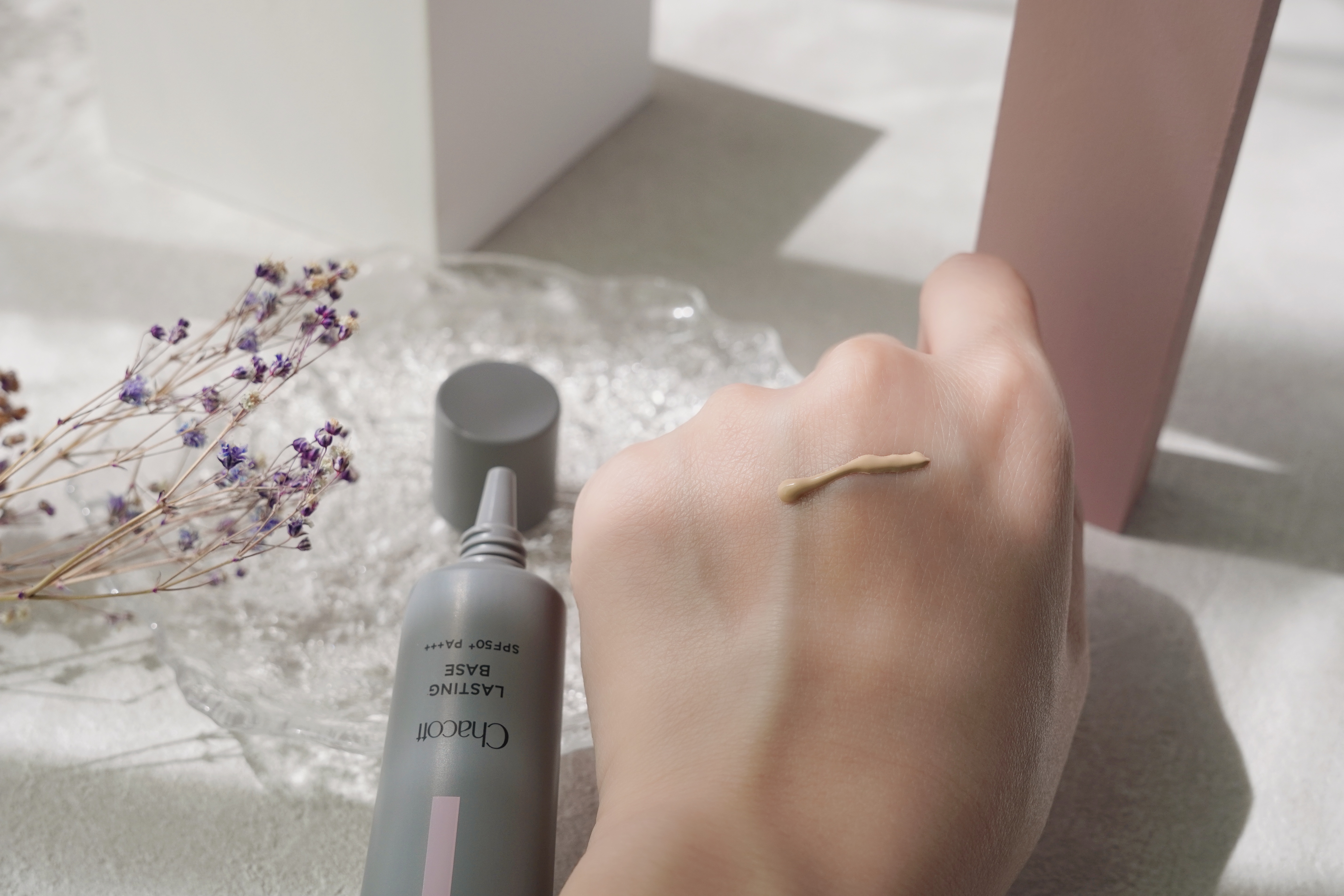 ラスティングベース/チャコット・コスメティクス/化粧下地を使ったクチコミ（3枚目）