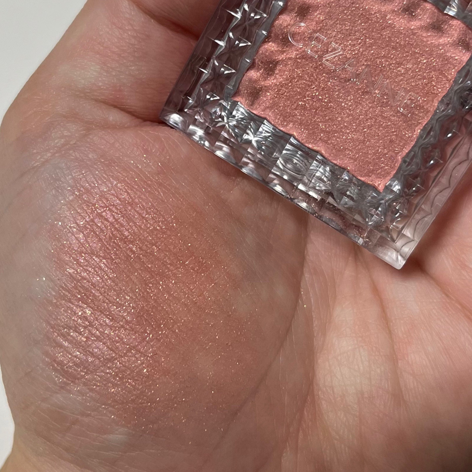 シングルカラーアイシャドウ 08 ゴールドピンク/CEZANNE/単色アイシャドウを使ったクチコミ（3枚目）