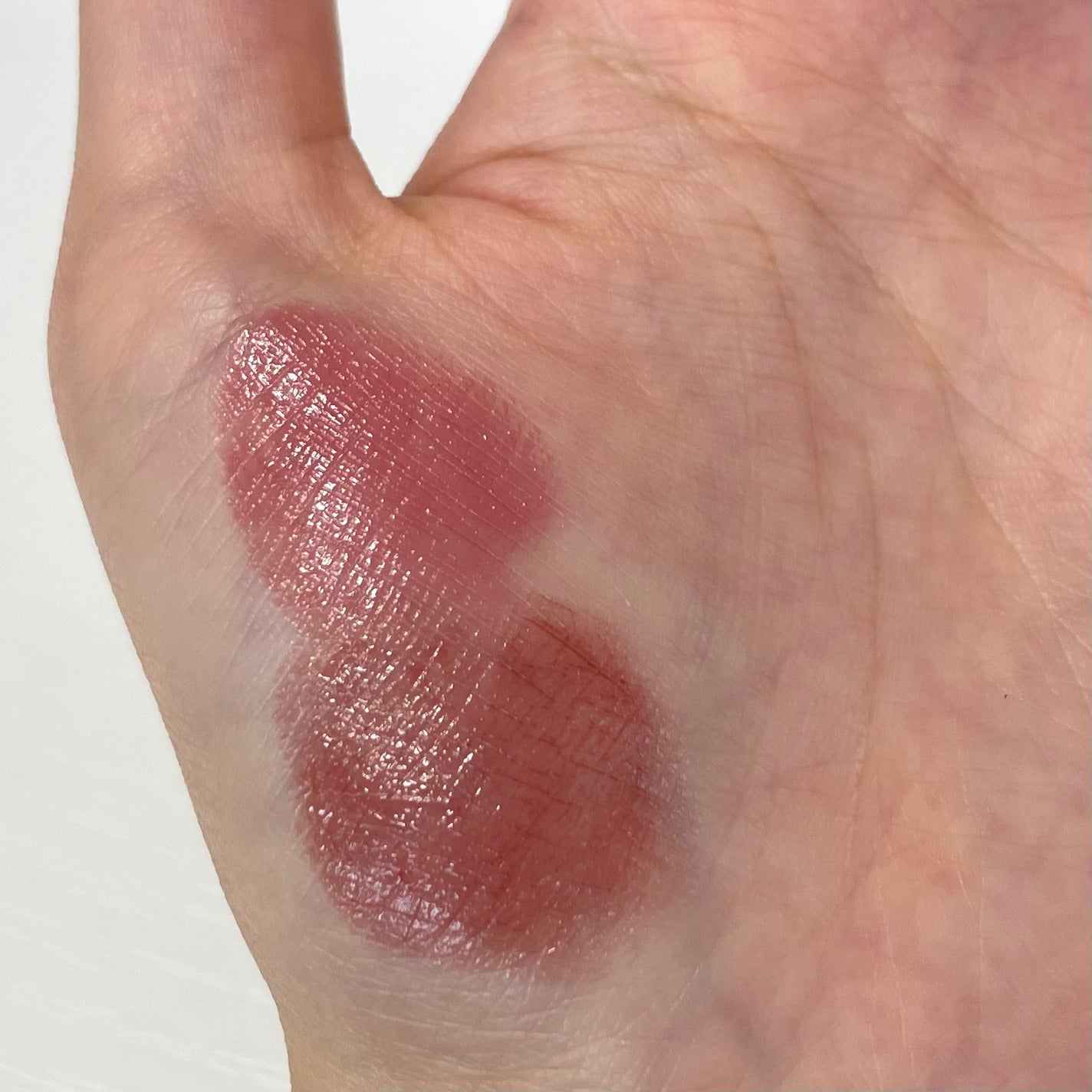 ボンディンググロウリップスティック/Laka/口紅を使ったクチコミ(5枚目)