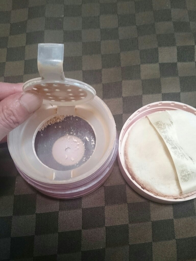 フィニッシュパウダー(クリア)/レヴュー/ルースパウダーを使ったクチコミ（2枚目）