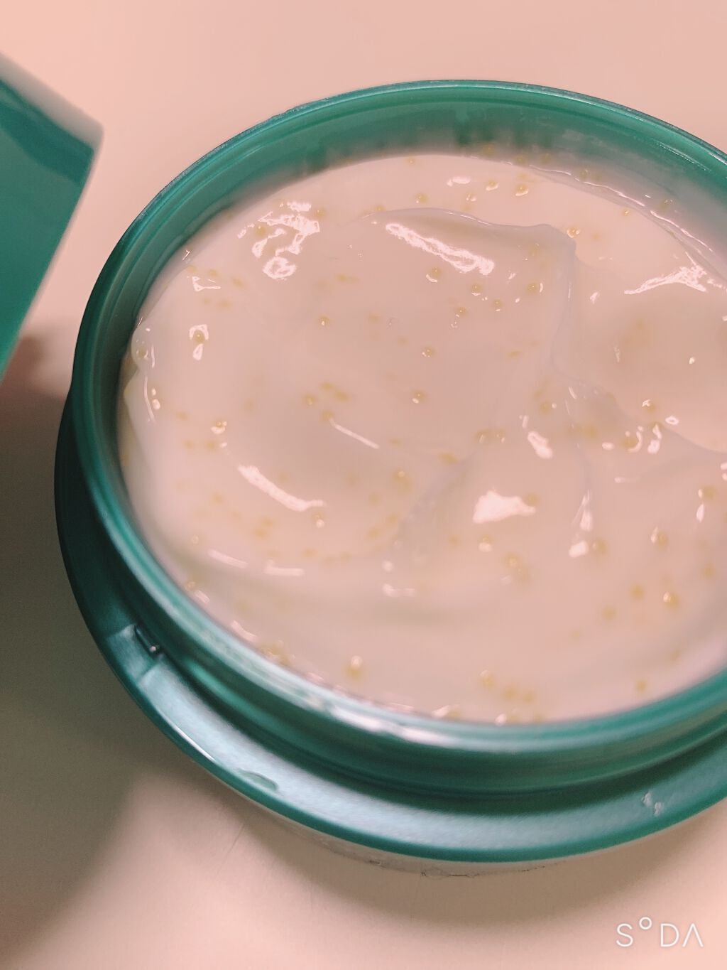 ビューティーチャージ ナイトスペリア/アトリックス/ハンドクリームを使ったクチコミ(3枚目)