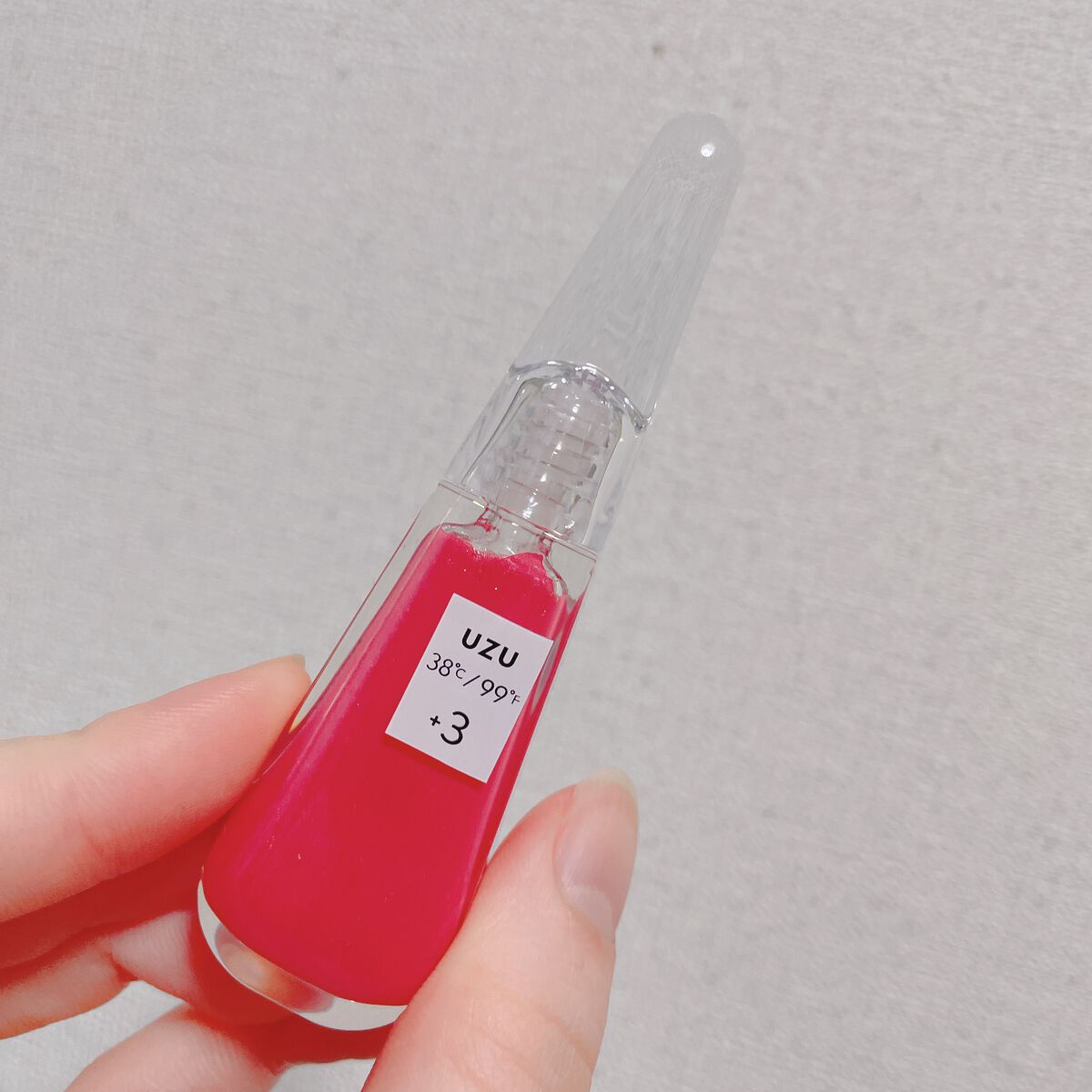 38°C / 99°F リップトリートメント (リップ美容液)/UZU BY FLOWFUSHI/リップケアを使ったクチコミ（1枚目）