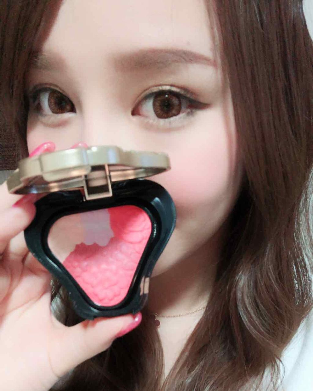 フェイスカラー/ANNA SUI/パウダーチークを使ったクチコミ(2枚目)