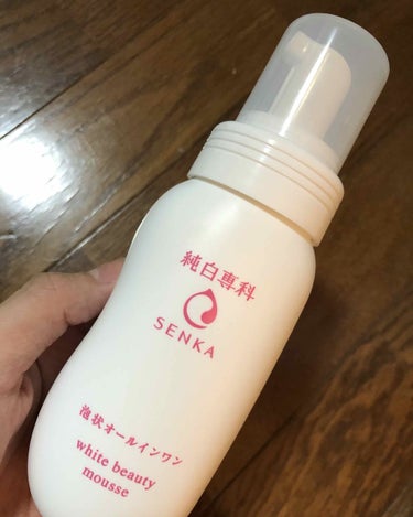 純白専科 すっぴん潤い泡/SENKA（専科）/オールインワン化粧品を使ったクチコミ（1枚目）