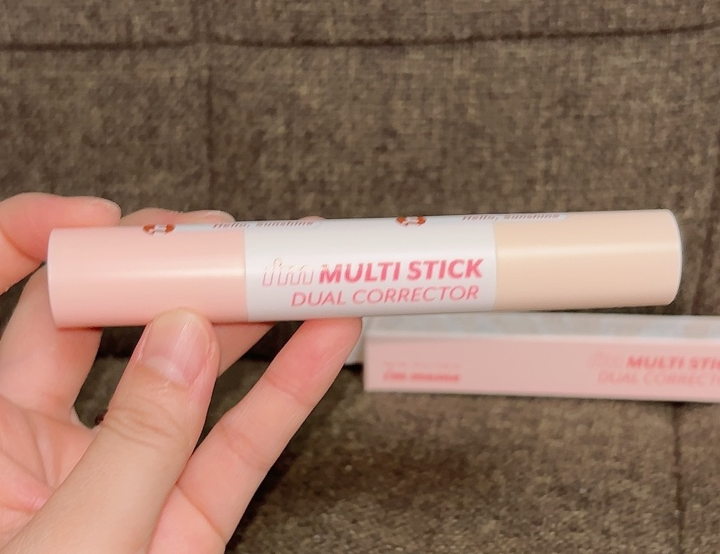 アイムマルチスティックデュアルコレクター 001 マーブルベージュ×ソフトピンク/i’m meme/スティックコンシーラーを使ったクチコミ（2枚目）