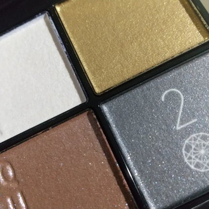 シグニチャー カラー アイズ/SUQQU/アイシャドウパレットを使ったクチコミ(8枚目)