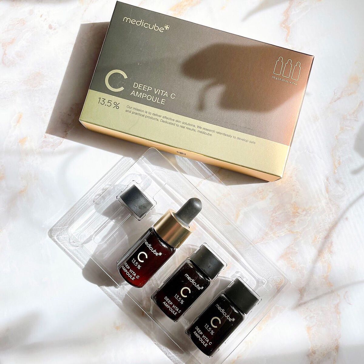 ディープビタCアンプル/MEDICUBE/美容液を使ったクチコミ(9枚目)