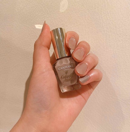 カラフルネイルズ/キャンメイク/マニキュアを使ったクチコミ(2枚目)