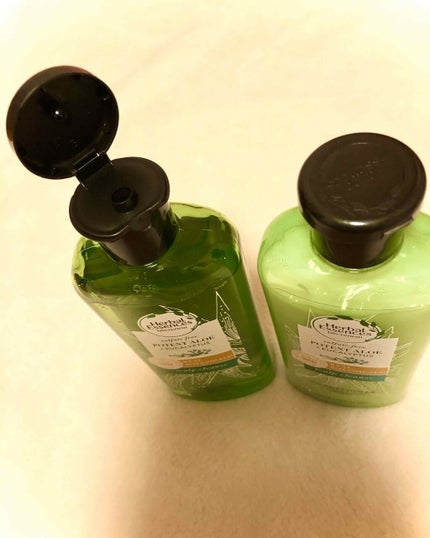 ビオリニュー アロエ&ユーカリ シャンプー/コンディショナー/ハーバルエッセンス/市販シャンプーを使ったクチコミ(2枚目)