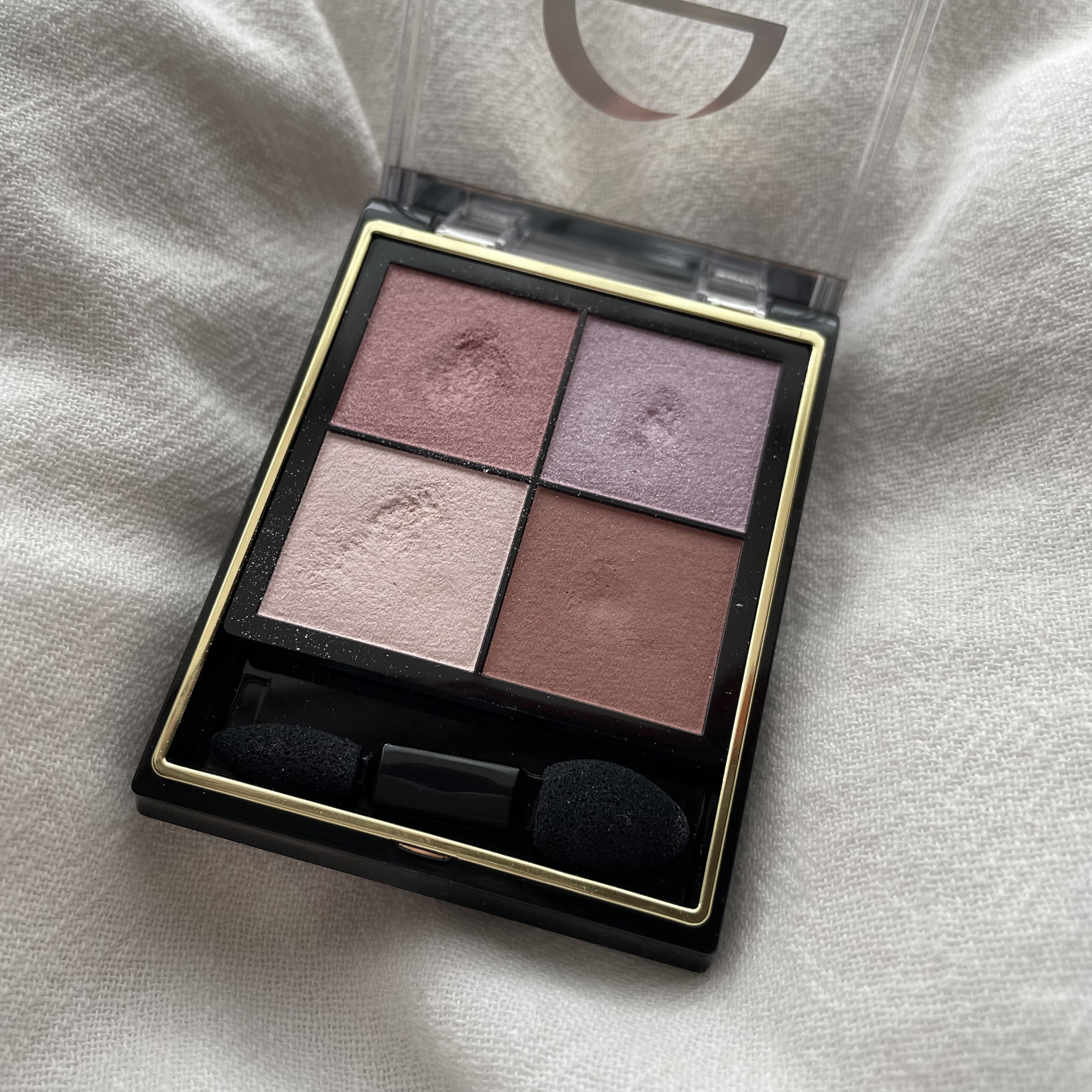 リアルクローズシャドウ CX03 パフスリーブ/excel/アイシャドウパレットを使ったクチコミ（2枚目）