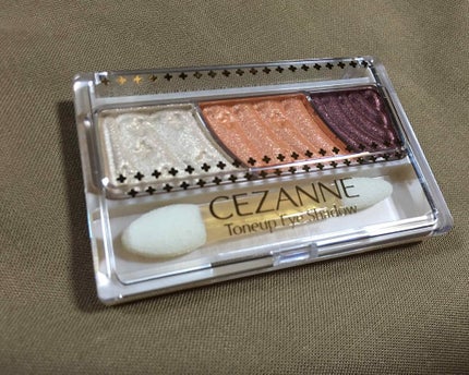 トーンアップアイシャドウ/CEZANNE/アイシャドウパレットを使ったクチコミ(1枚目)