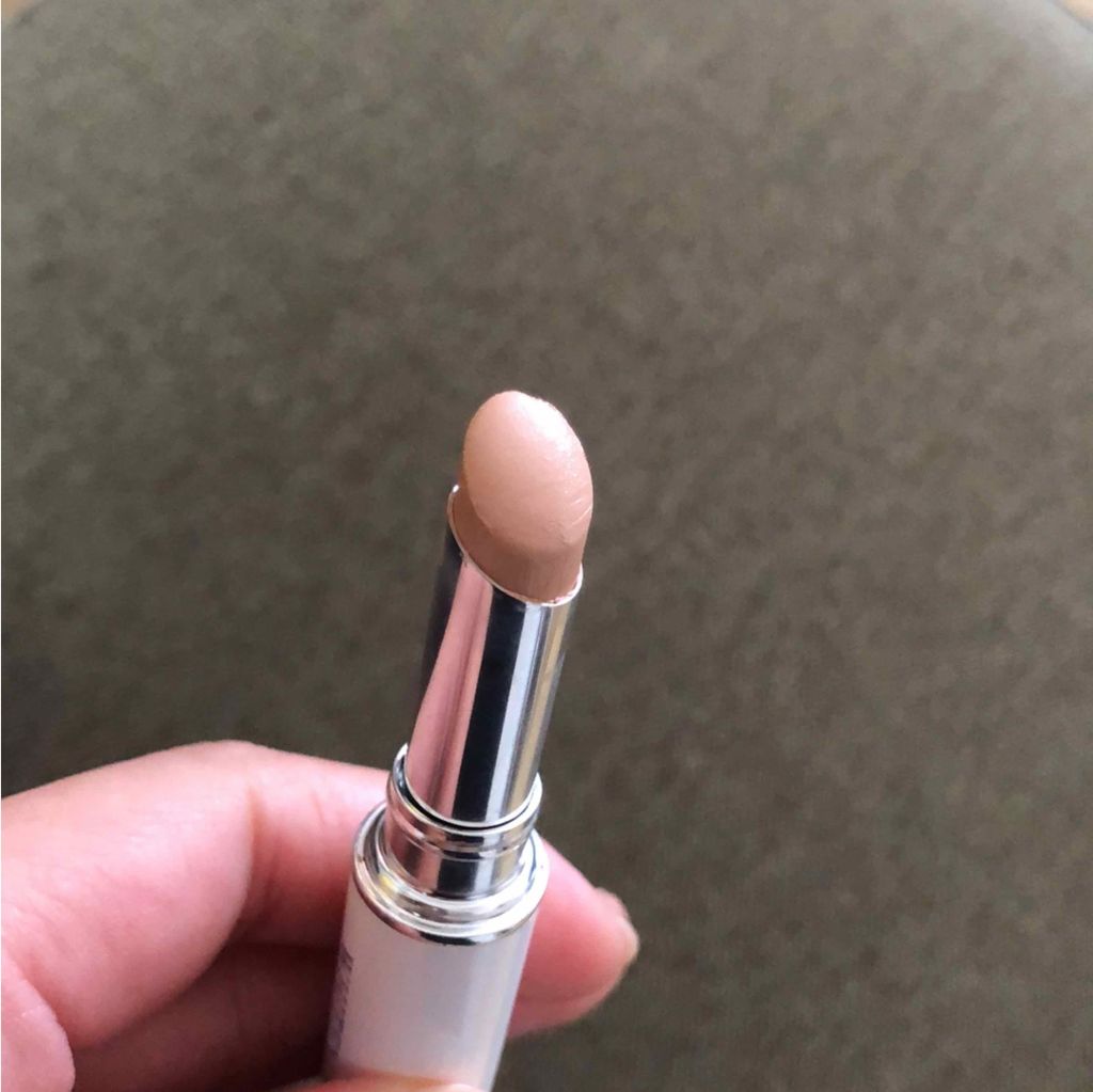 アミュールシフォン ホワイトニングコンシーラー/ハウス オブ ローゼ/スティックコンシーラーを使ったクチコミ(3枚目)