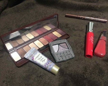 ジューシーピュアアイズ/キャンメイク/アイシャドウパレットを使ったクチコミ(1枚目)