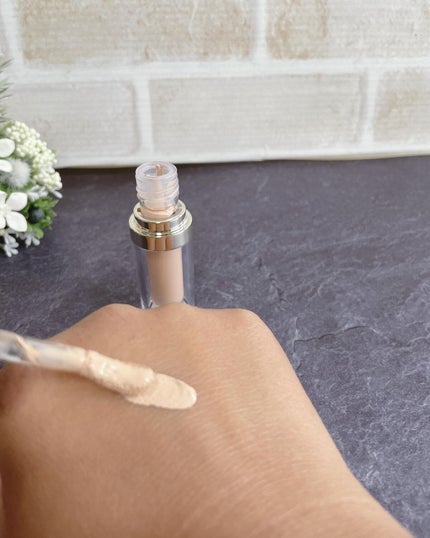 タトゥーウォータープルーフスカーコンシーラー/フォレンコス/リキッドコンシーラーを使ったクチコミ(4枚目)