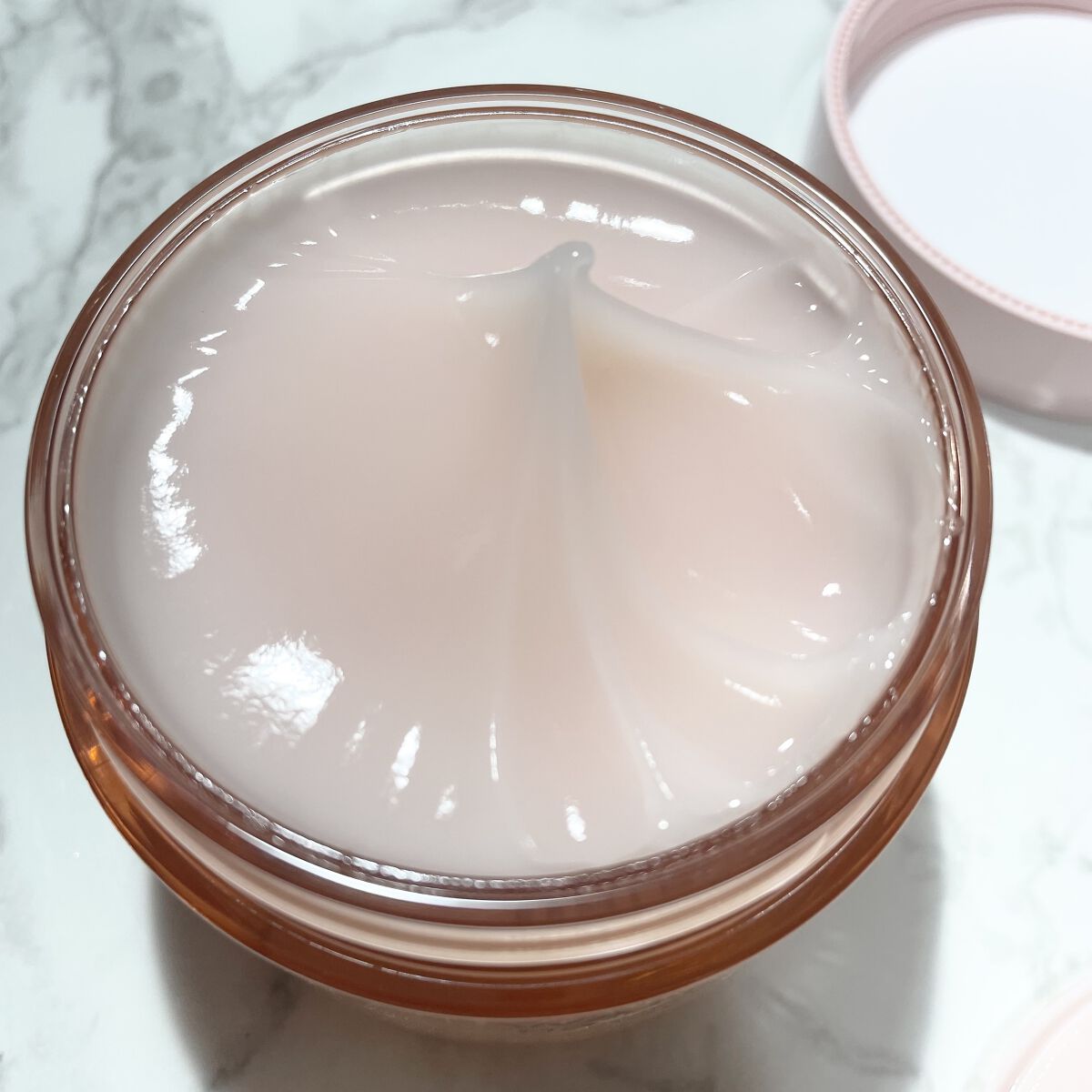 ウォーターメロン モイスチャーサージゲルクリーム/heimish/フェイスクリームを使ったクチコミ（2枚目）