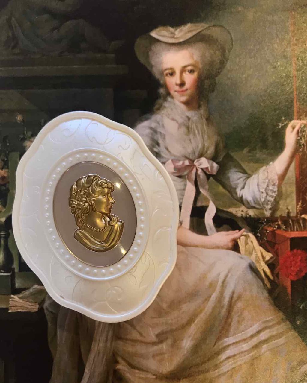 プレスト チークカラー N/レ・メルヴェイユーズ ラデュレ/パウダーチークを使ったクチコミ(1枚目)