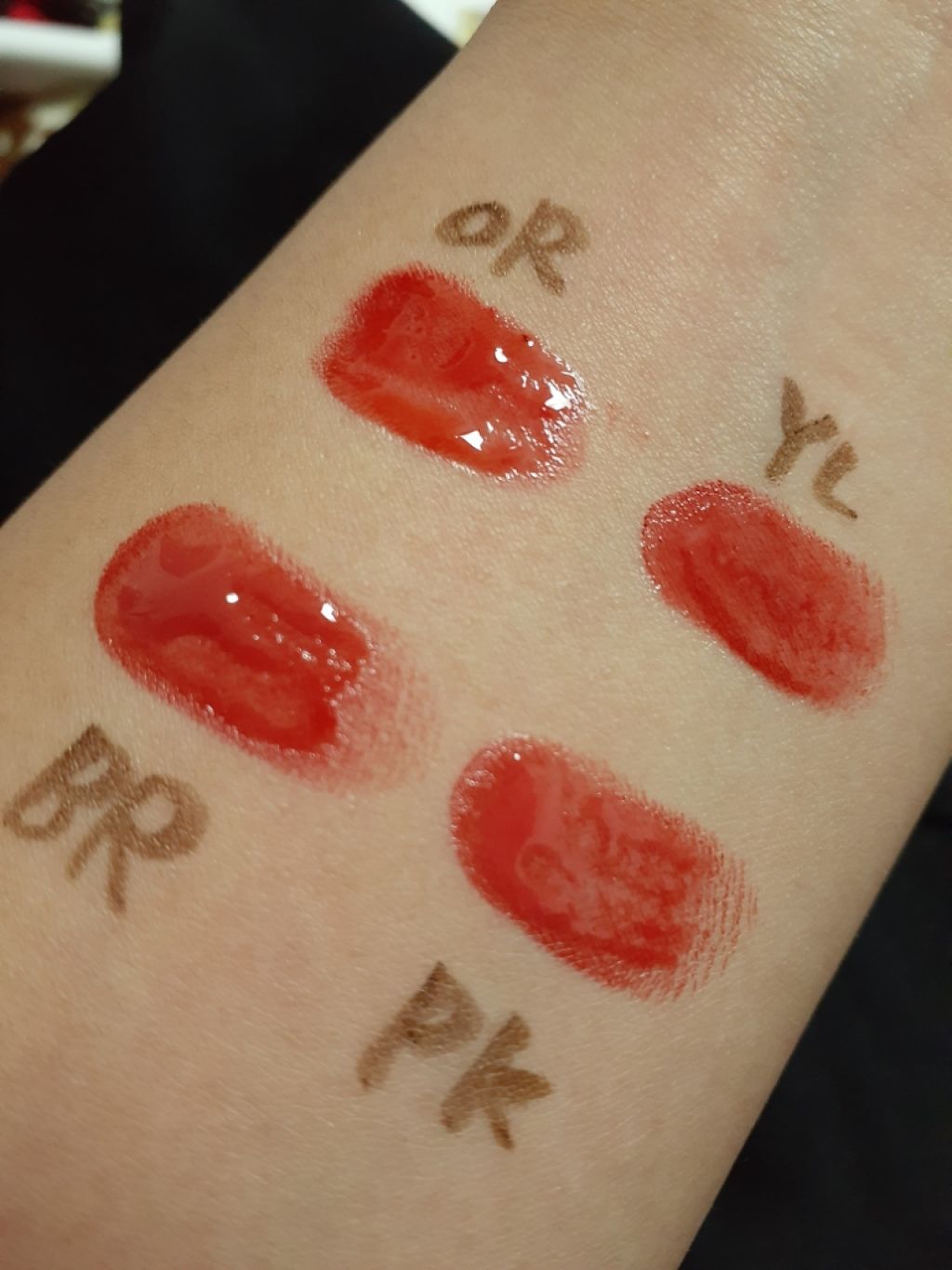 UR GLAM　LIP OIL/U R GLAM/リップグロスを使ったクチコミ（3枚目）