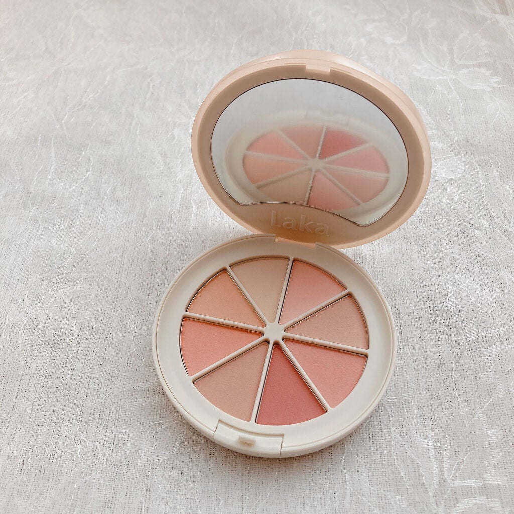 ミドルトーンアイシャドウコレクターパレット/Laka/アイシャドウパレットを使ったクチコミ(3枚目)