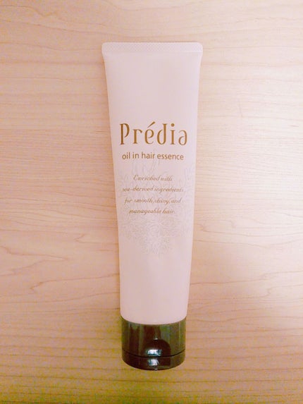 Prédia オイルイン ヘアエッセンスのクチコミ「
🐰髪の毛が傷んでる人にお勧めのヘアエッセンス🐰
傷んだ髪で悩んでる人必見の
洗い流さ.....」(1枚目)