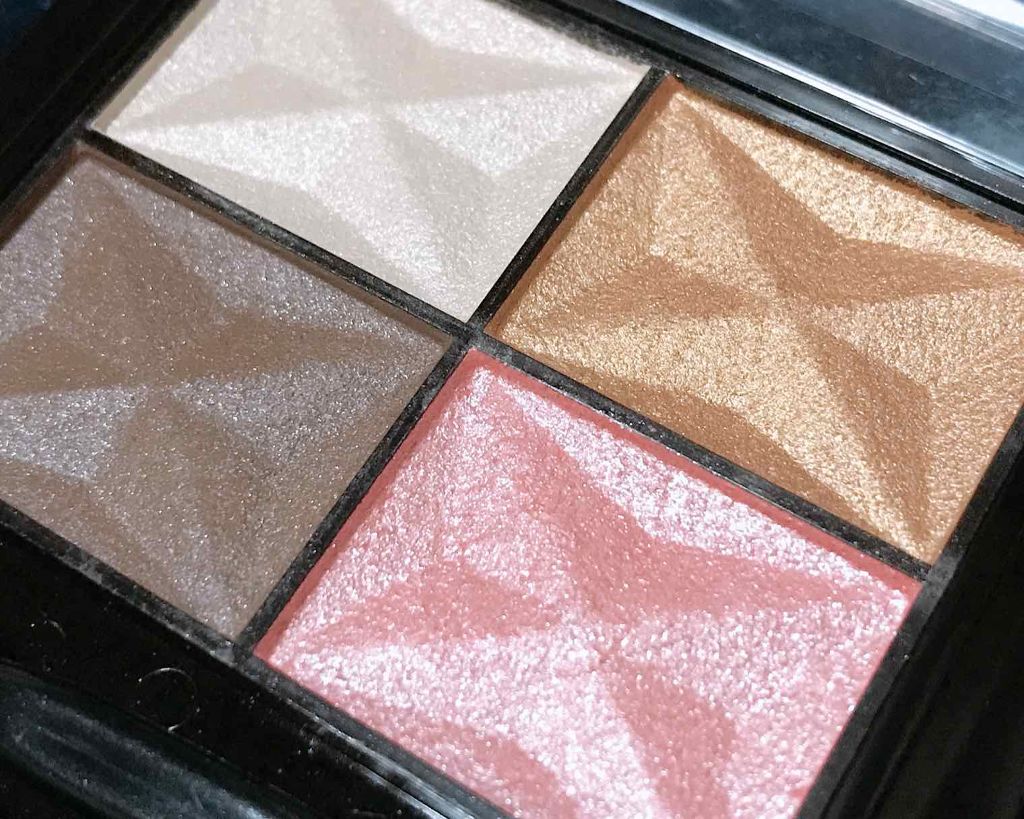 カラフルアイシャドウ/DAISO/アイシャドウパレットを使ったクチコミ(2枚目)