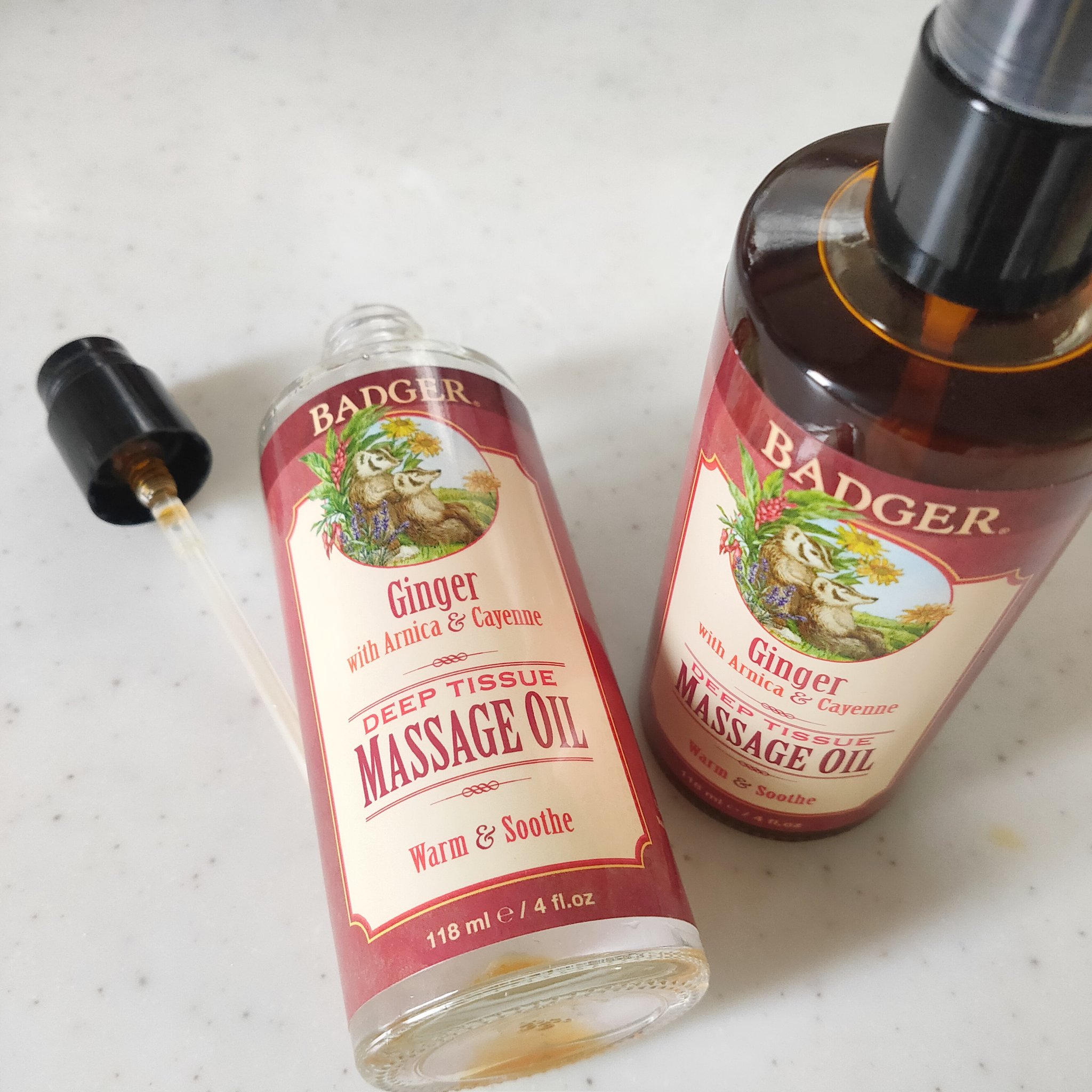  ディープ ティッシュ マッサージ オイル ジンジャー アルニカ & カイエン / Badger Company